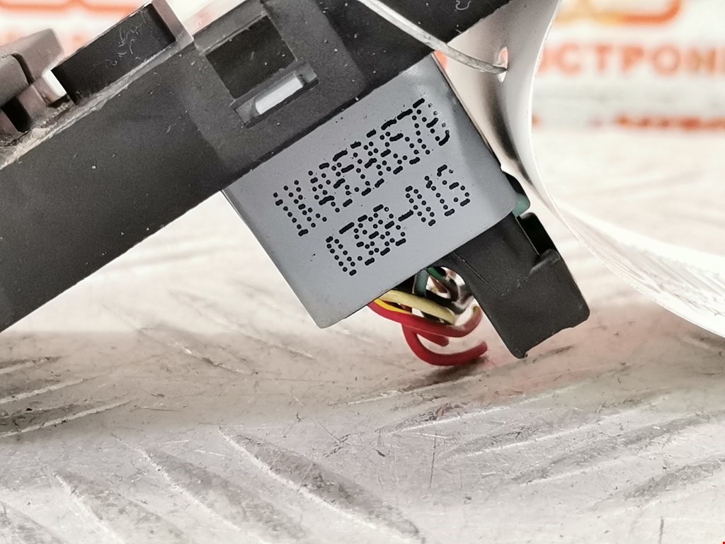 Блок управления стеклоподъемниками VOLKSWAGEN Golf V 2003-2009