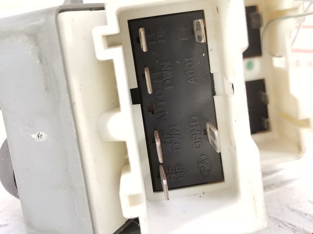 Блок управления стеклоподъемниками FORD Explorer 1995-2001