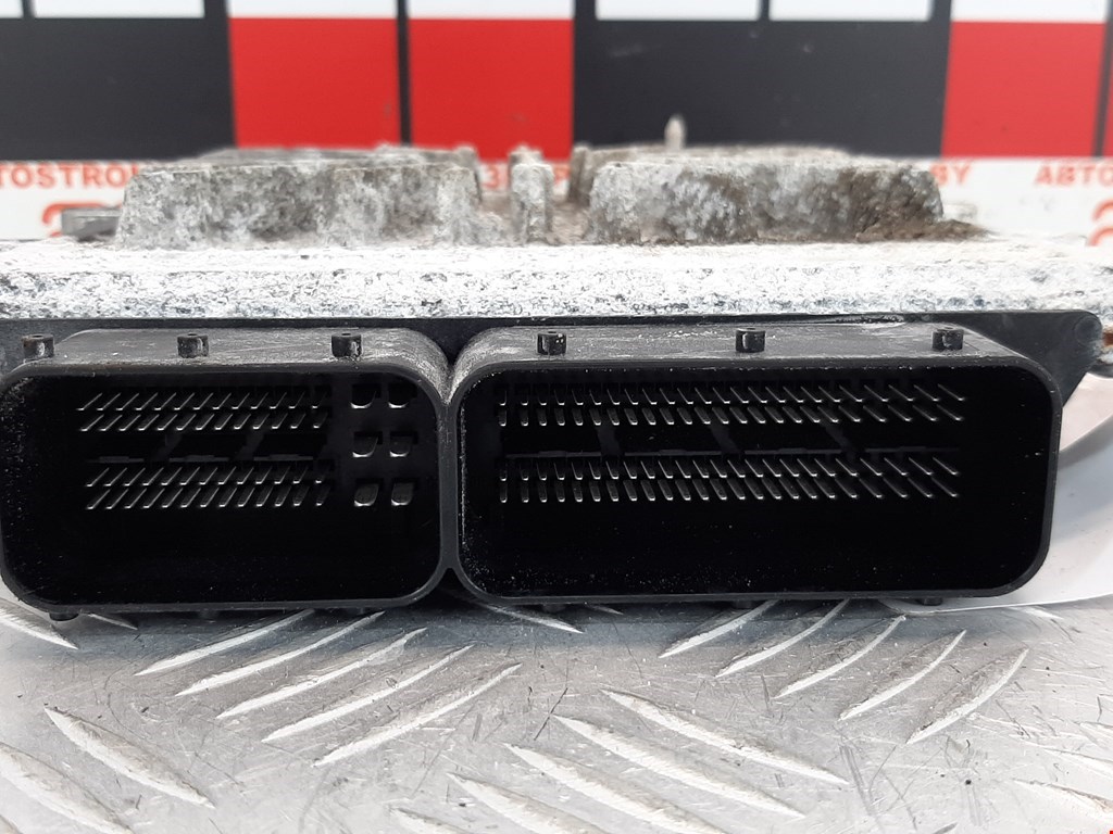 Блок управления двигателя (ЭБУ) VOLVO C70 II 2005-2013