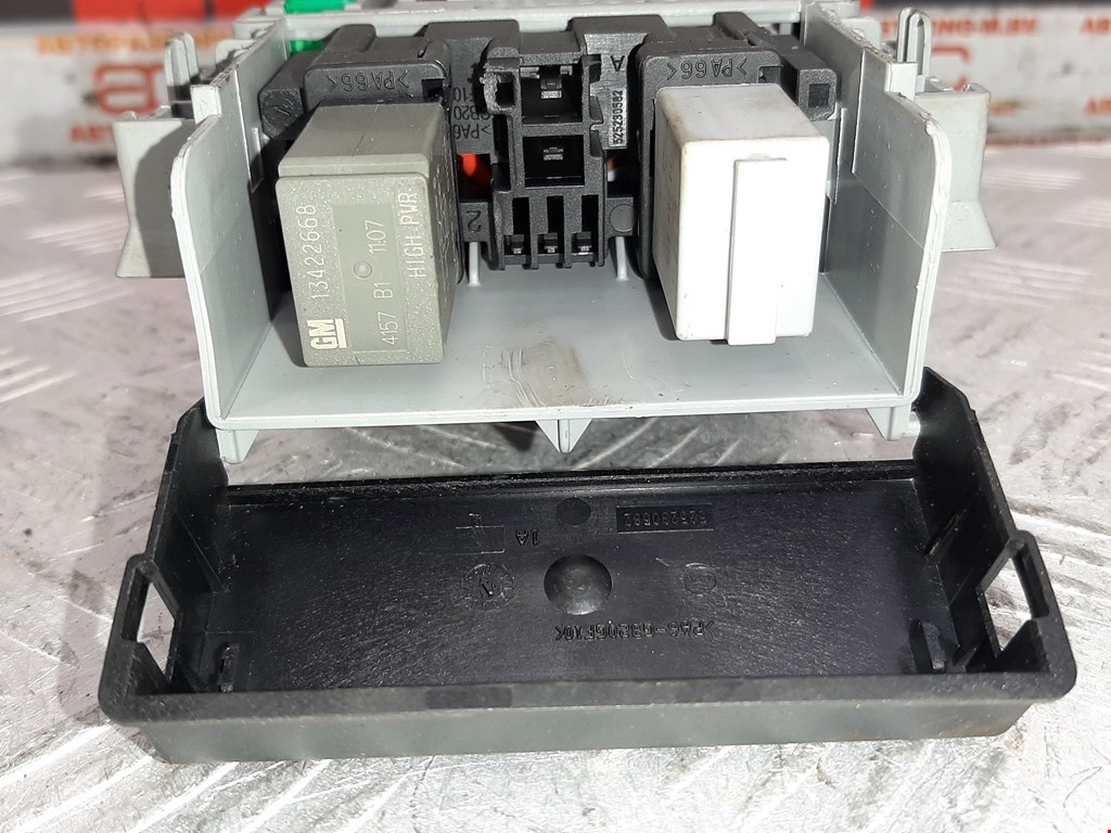 Датчик уровня в бачок омывателя OPEL Zafira C 2012-2019