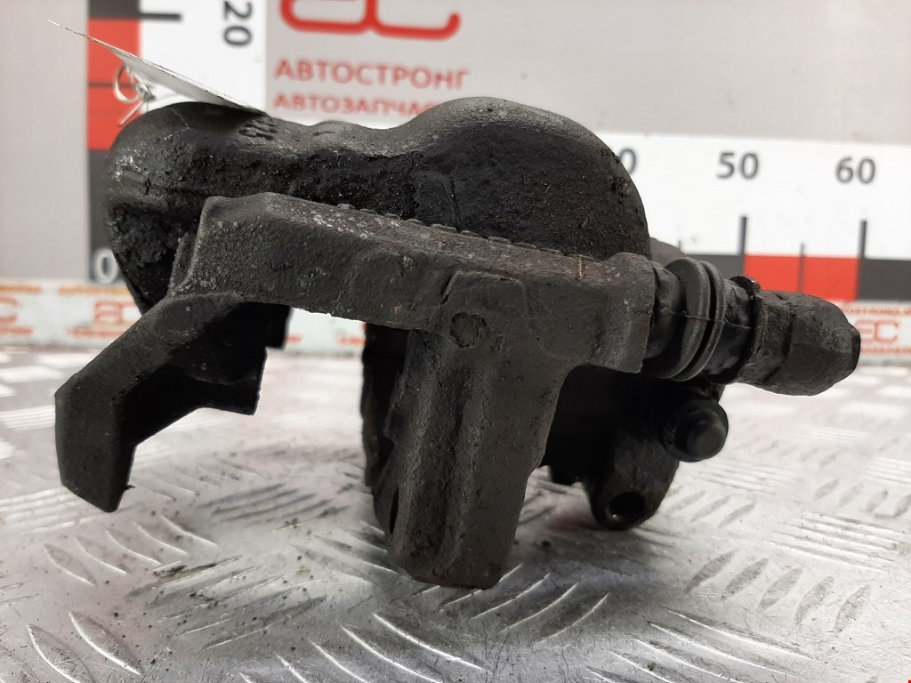 Суппорт передний левый MERCEDES-BENZ B-Class W246 2011-2018