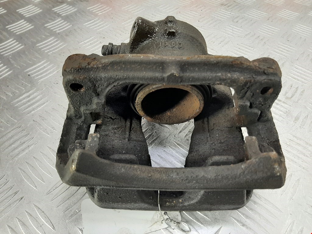 Суппорт передний левый MERCEDES-BENZ B-Class W246 2011-2018