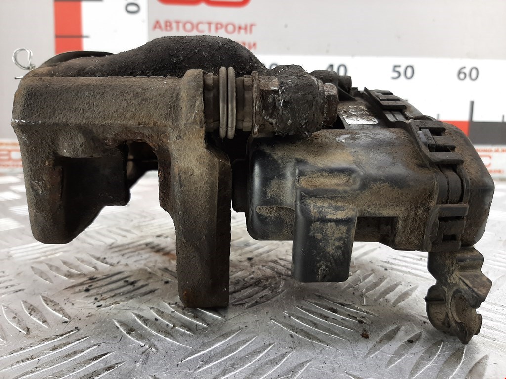 Суппорт задний правый MERCEDES-BENZ B-Class W246 2011-2018