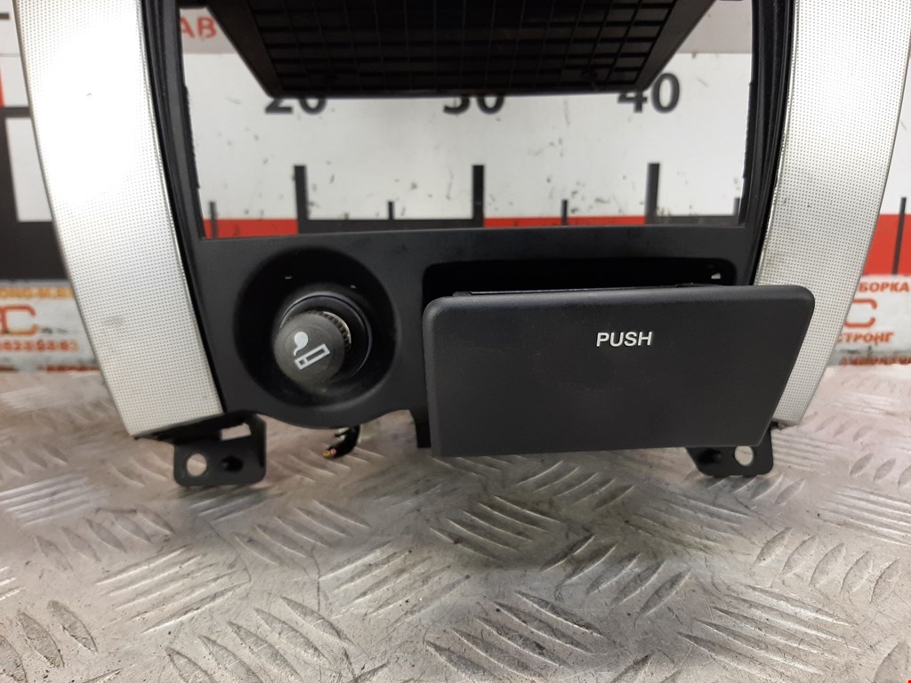 Дефлектор воздушный HYUNDAI Tucson l 2004-2010