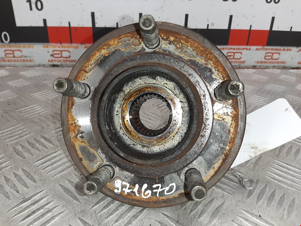 Ступица передняя правая OPEL Zafira C 2012-2019