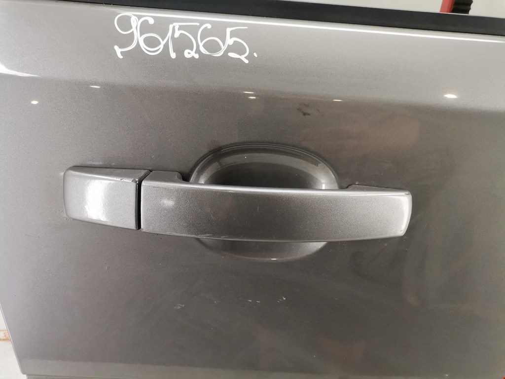 Дверь передняя правая LAND ROVER Freelander II 2006-2014