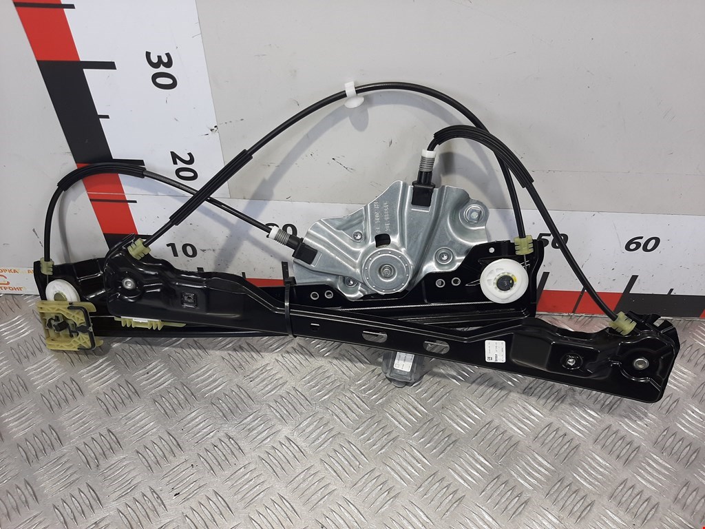 Стеклоподъемник передний правый OPEL Zafira C 2012-2019