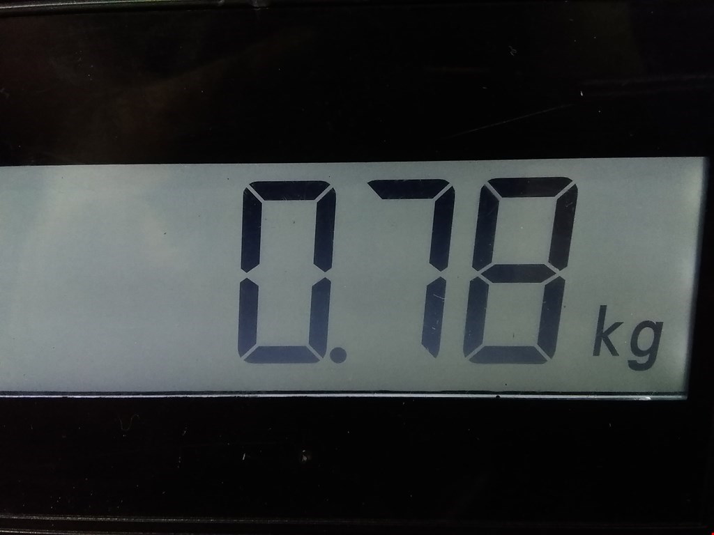 Уплотнитель двери AUDI A8 D3 2003-2010