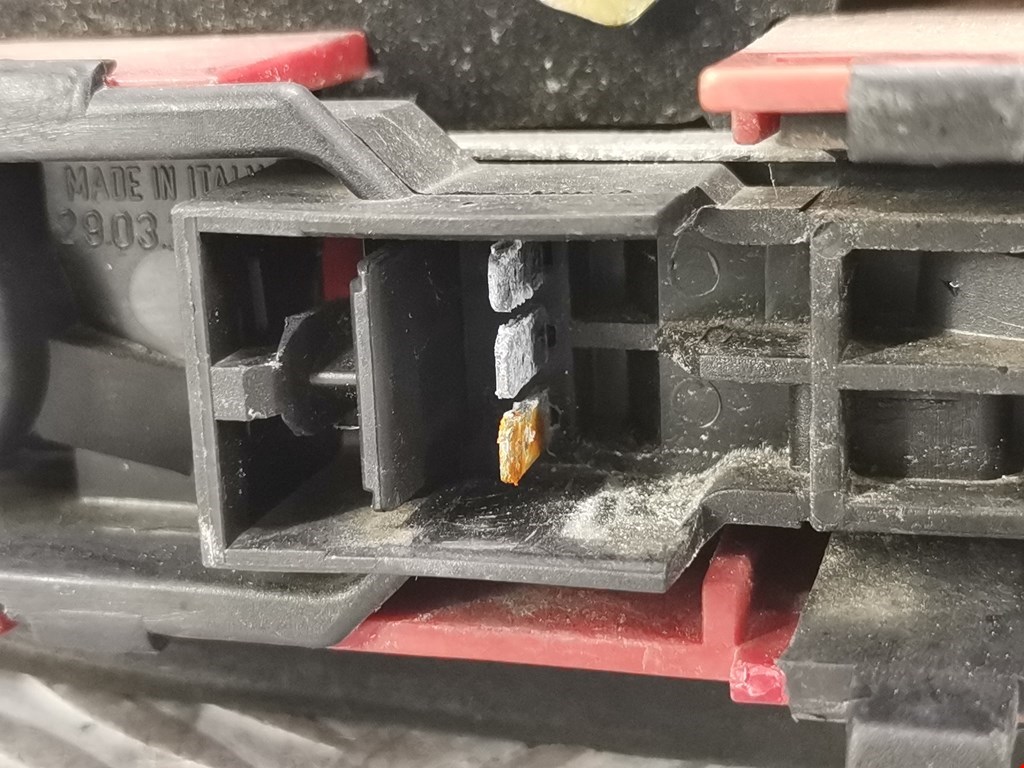 Фонарь задний внутренний левый ALFA ROMEO 156 1997-2007