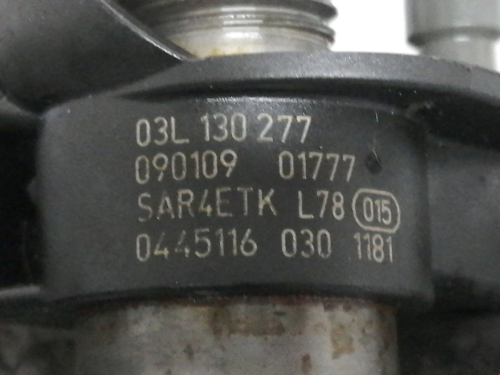 Форсунка дизельная электрическая VOLKSWAGEN Passat B6 2005-2011