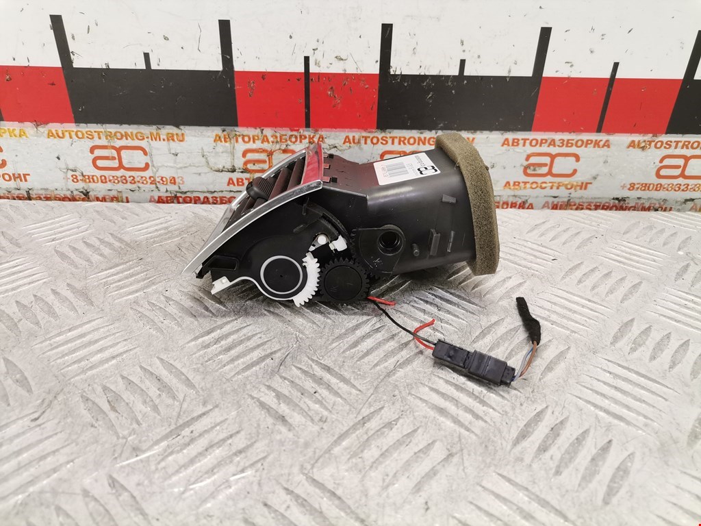 Дефлектор воздушный AUDI A8 D3 2003-2010