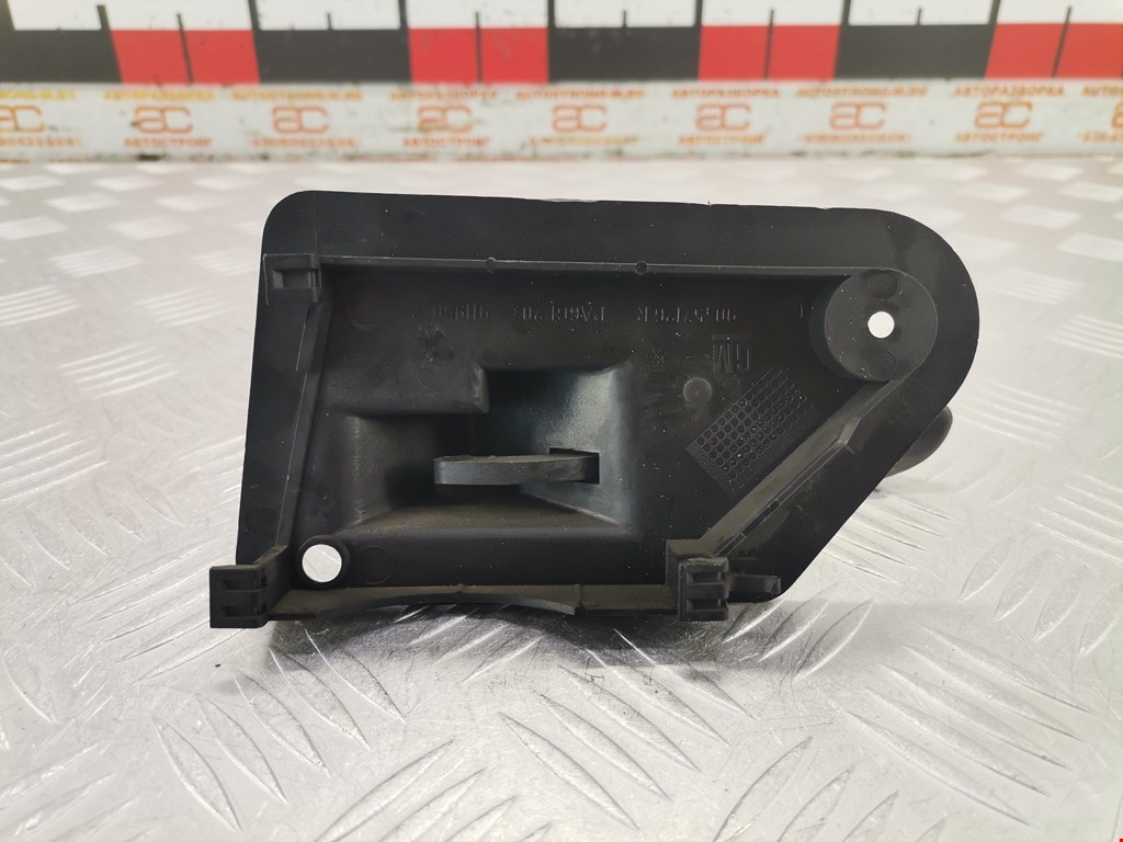 Ручка дверная задняя внутренняя правая OPEL Omega B 1994-2004