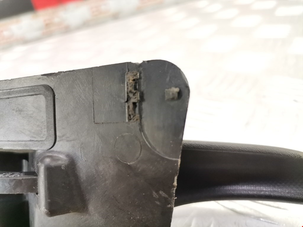 Ручка дверная передняя внутренняя левая OPEL Omega B 1994-2004