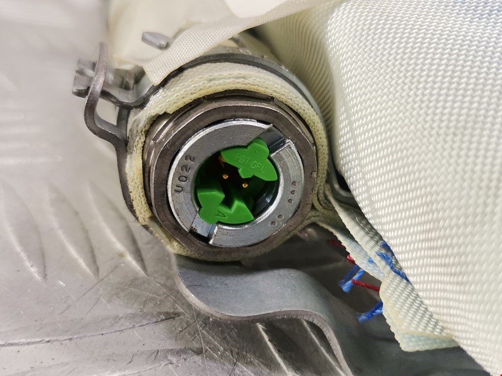 Подушка безопасности боковая (шторка) OPEL Astra H/Family 2004-2015