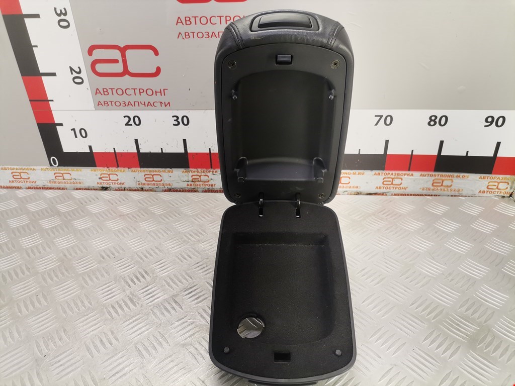 Подлокотник в салон KIA Magentis 2006-2010