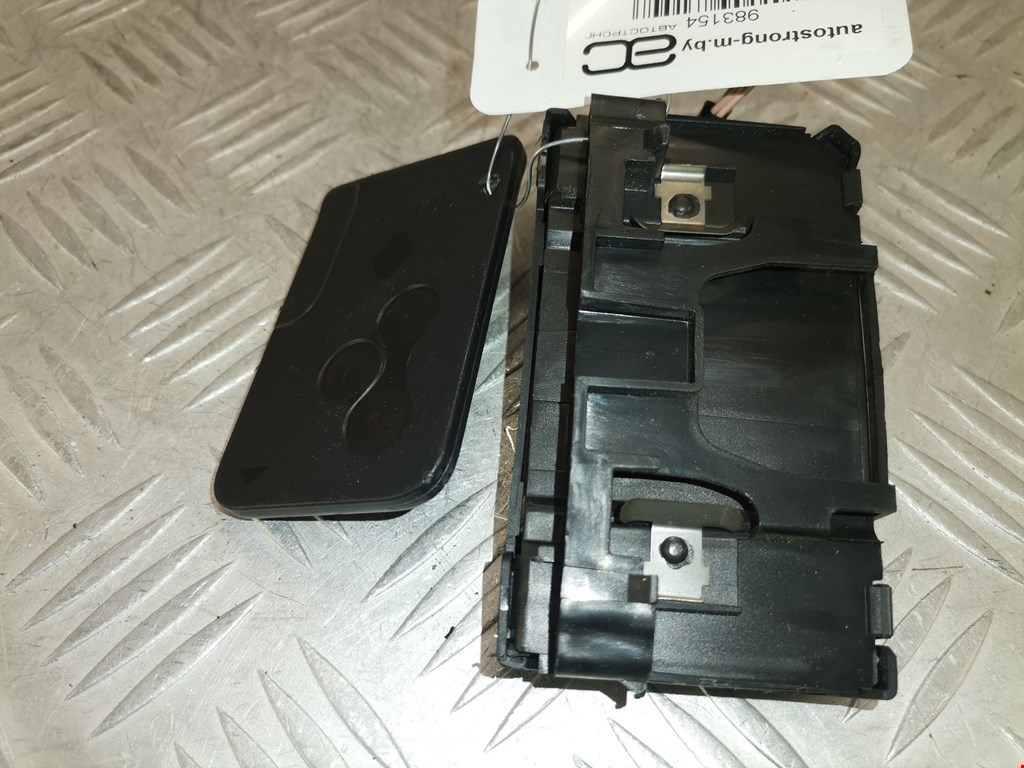 Замок зажигания RENAULT Scenic II 2003-2010