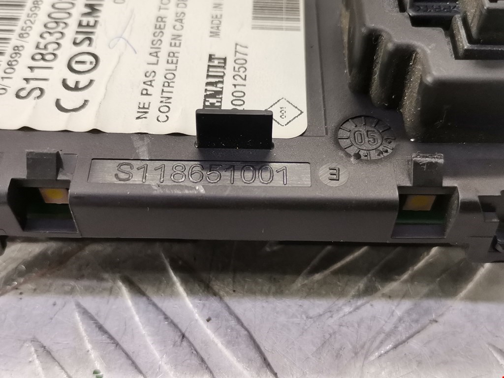 Замок зажигания RENAULT Scenic II 2003-2010