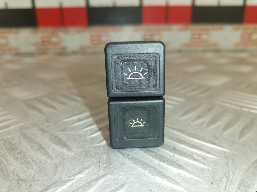 Кнопка включения противотуманных фар CITROEN Xsara Picasso 1999-2012