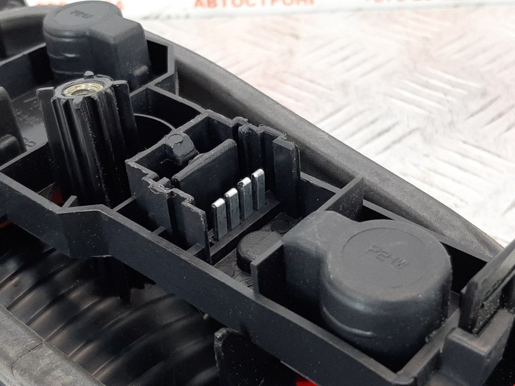 Фонарь задний внутренний правый RENAULT Laguna 2001-2007