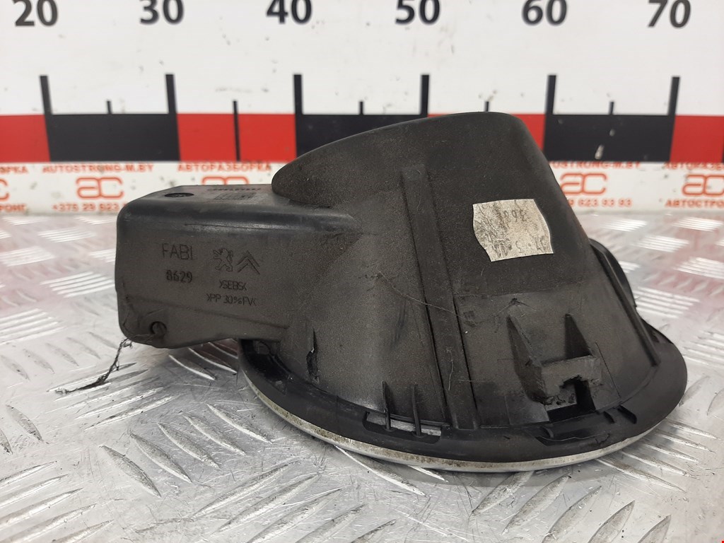 Лючок бензобака PEUGEOT 5008 2009-2016