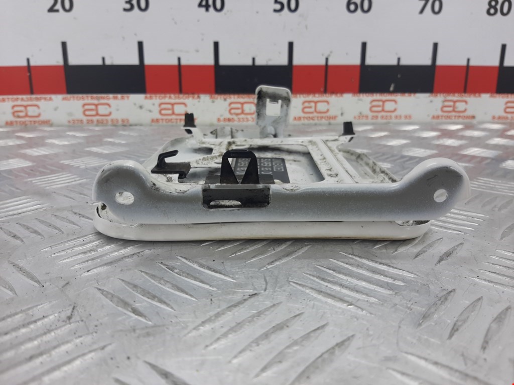 Лючок бензобака NISSAN Micra K13 2010-2017