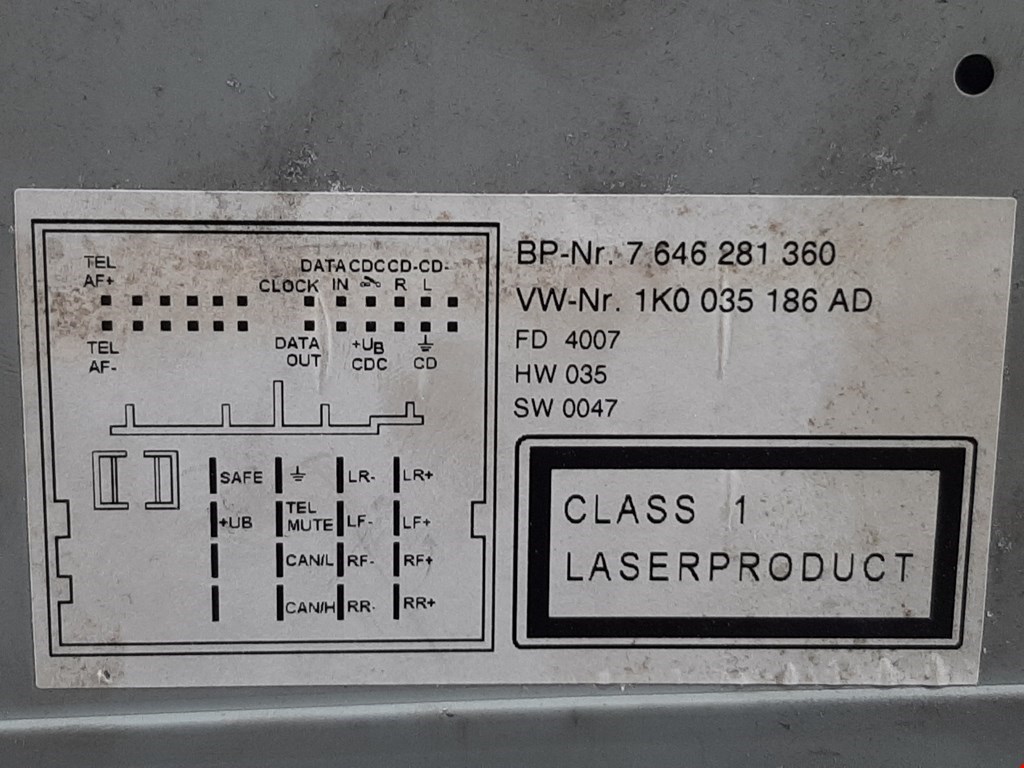 Магнитола VOLKSWAGEN Golf V 2003-2009