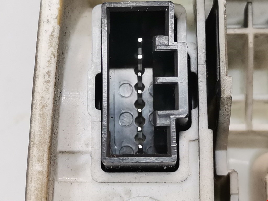 Кнопка переключения режимов подвески LAND ROVER Range Rover Sport 2005-2013