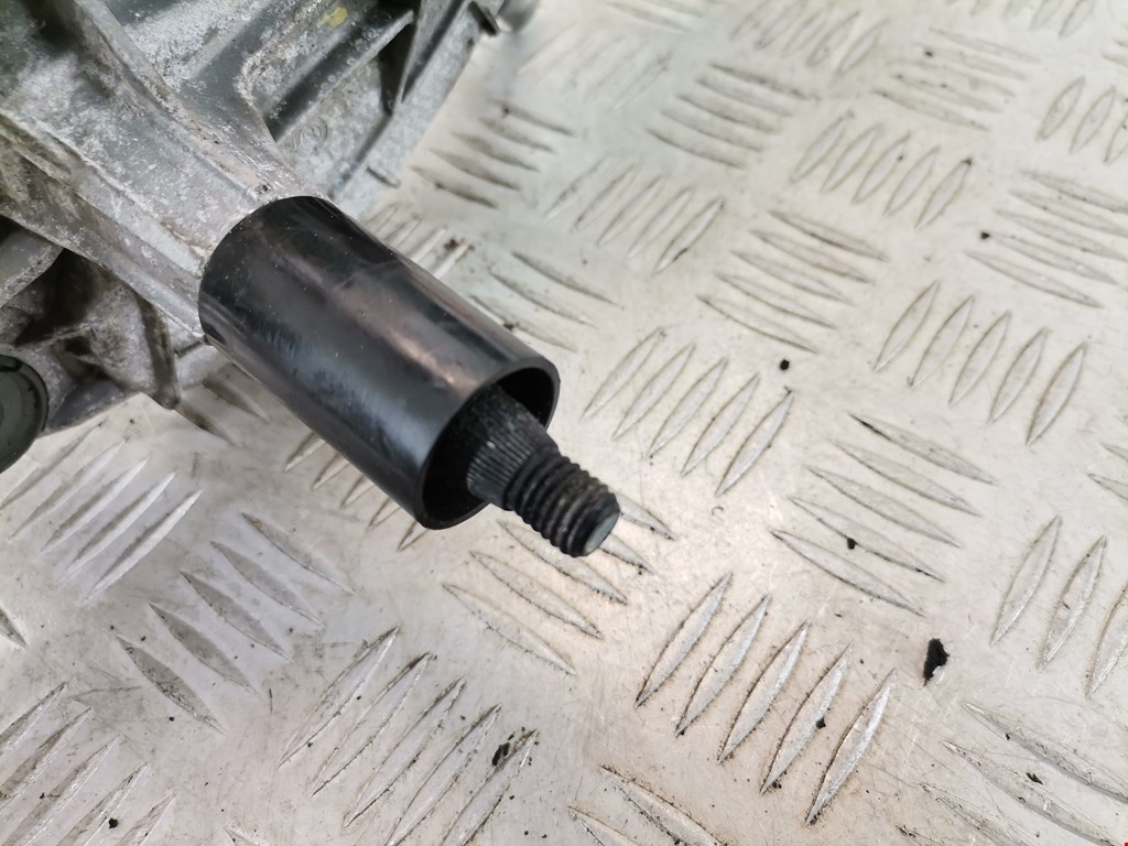 Моторчик стеклоочистителя передний CITROEN C4 Picasso 2006-2013