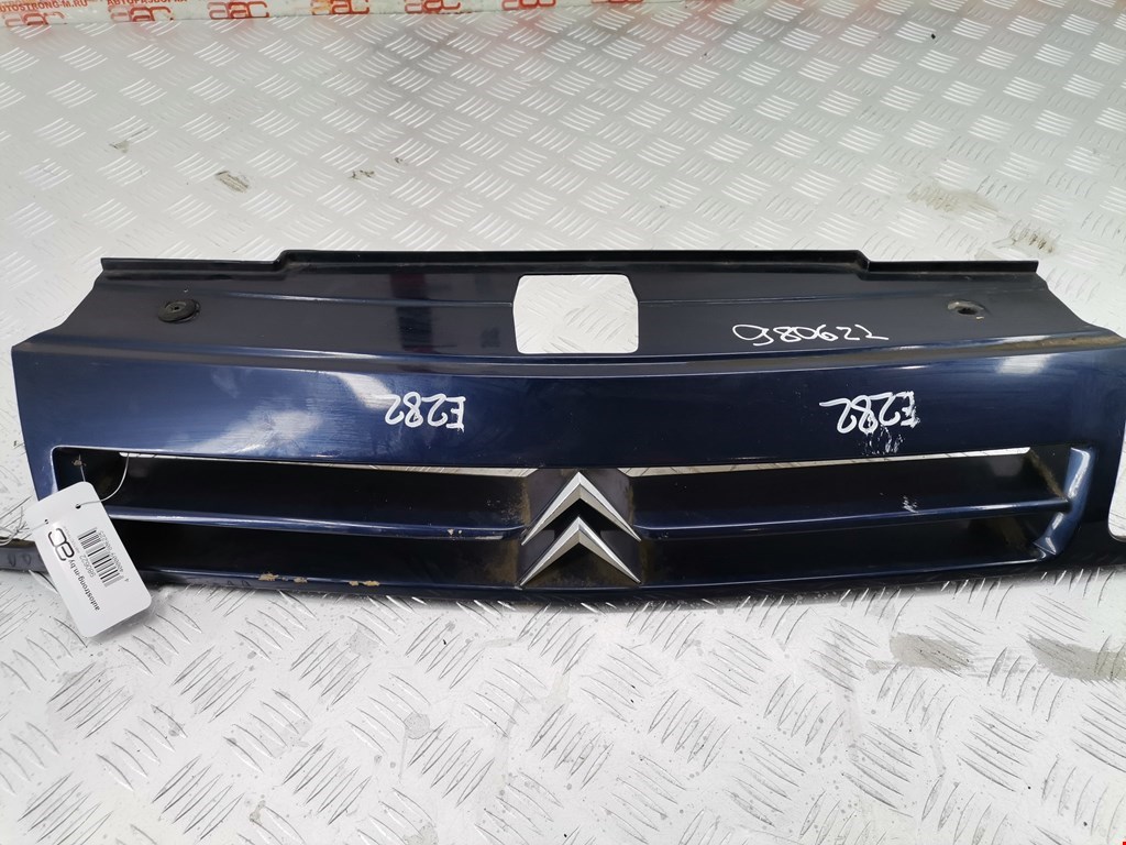 Решетка радиатора CITROEN Xantia 1993-2002