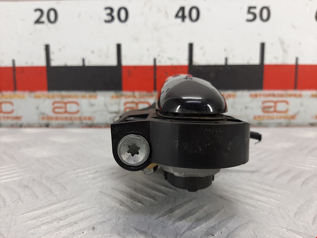 Ручка двери задней наружная правая RENAULT Laguna 2007-2015