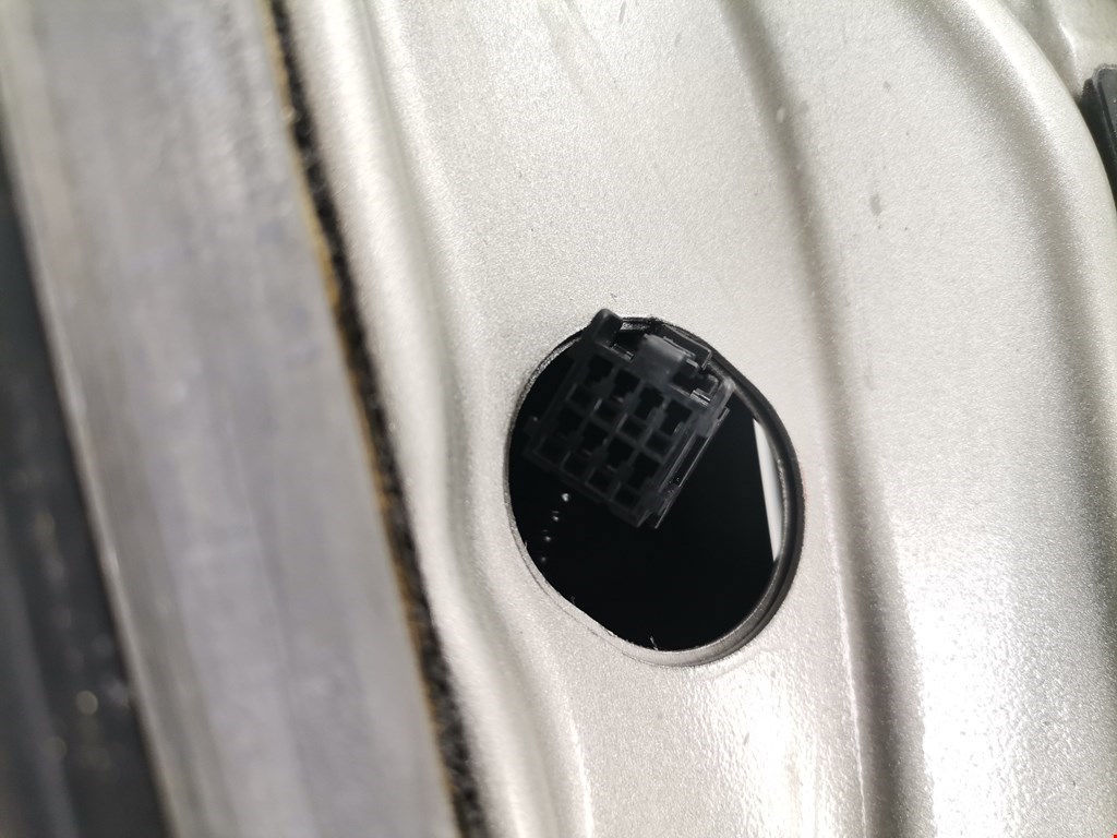 Дверь передняя правая HONDA Odyssey 2003-2008