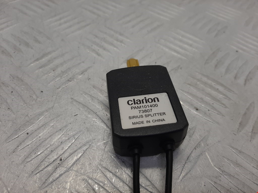 Усилитель антенны INFINITI FX/ QX70 2002-2008