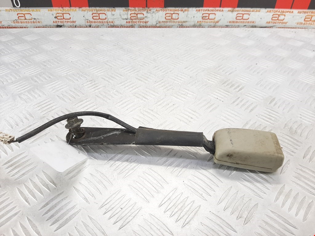 Замок ремня безопасности (преднатяжитель ремня безопасности) Infiniti FX 1 (S50) (2002-2008)