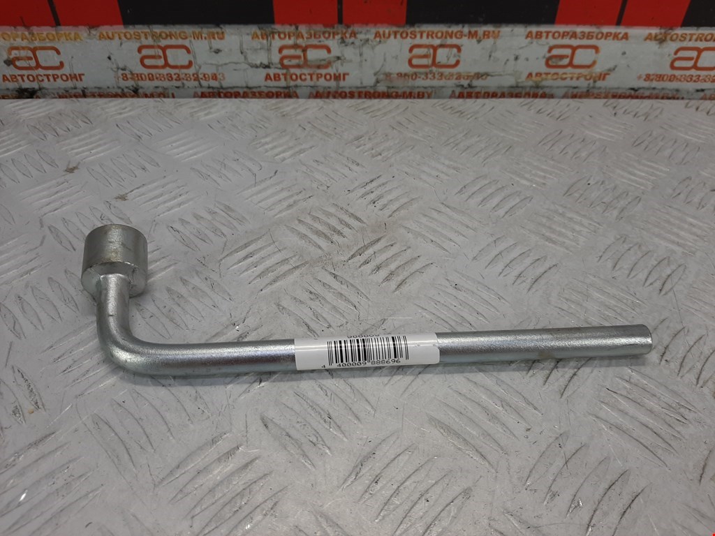 Ключ балонный SUBARU Outback 2009-2014