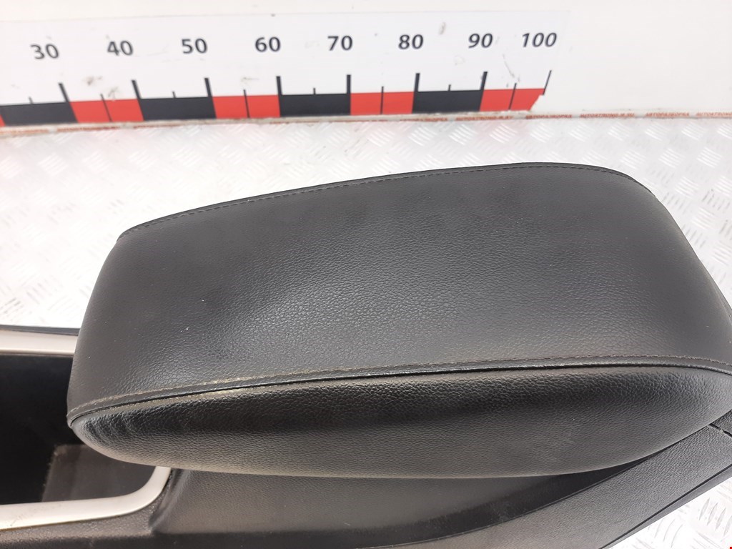 Подлокотник в салон CHEVROLET Cruze 2015-н.в.