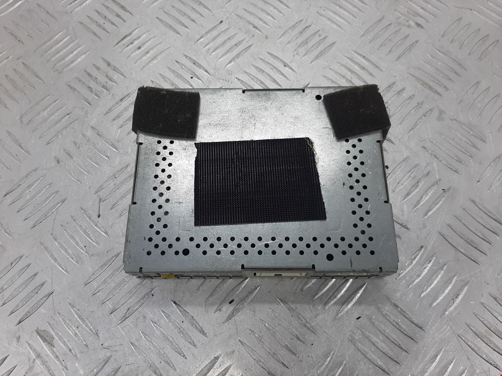 Усилитель антенны INFINITI FX/ QX70 2002-2008