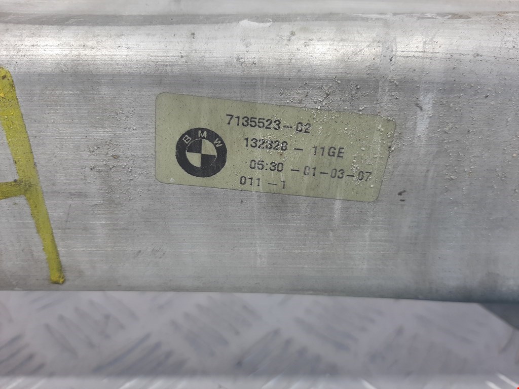 Усилитель переднего бампера (передний) BMW 7er 7 серия E65/E66 2001-2008