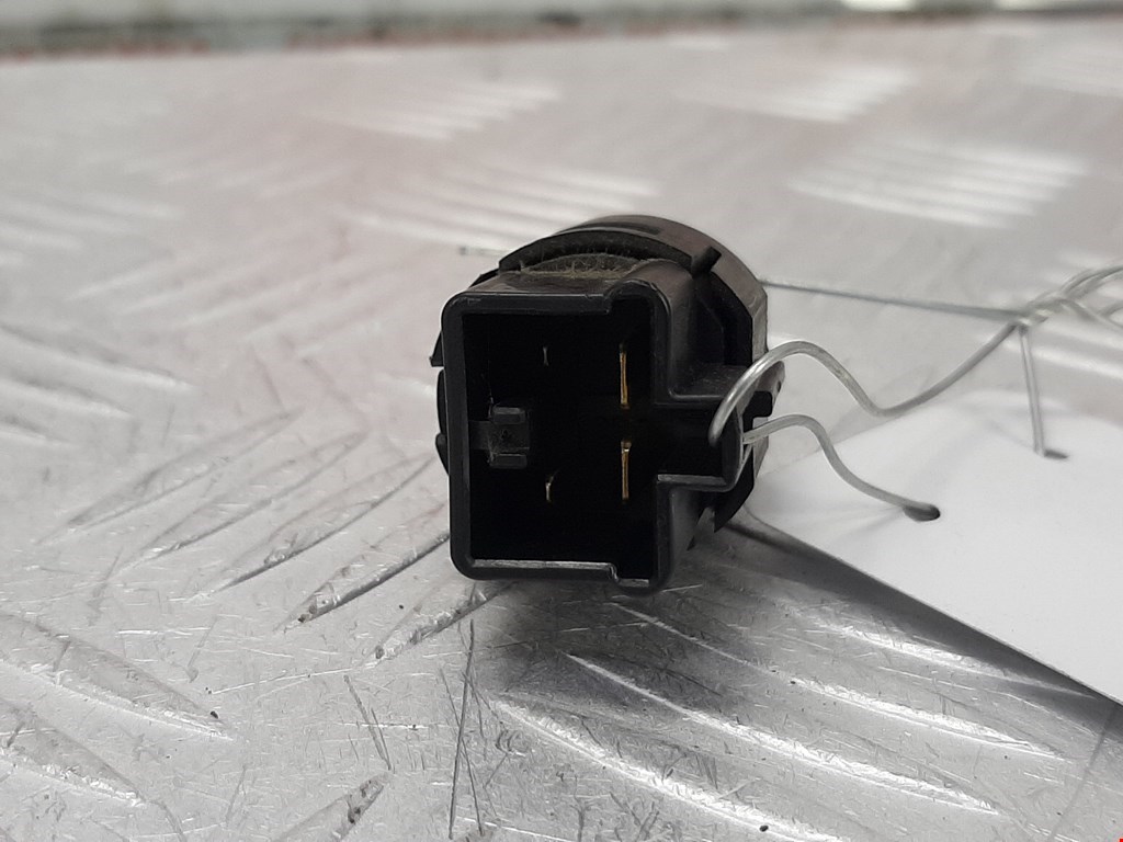 Выключатель концевой (концевик) HONDA Odyssey 2003-2008