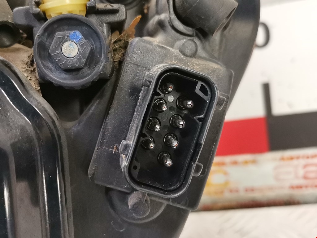 Фара правая BMW 7er 7 серия E65/E66 2001-2008