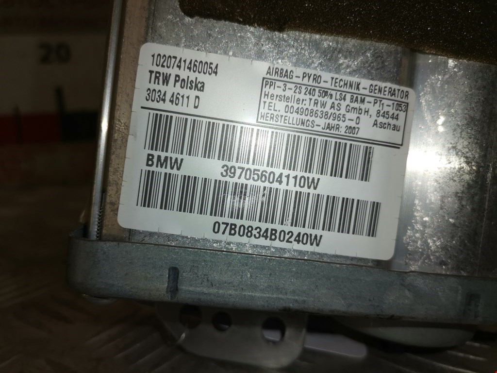 Подушка безопасности пассажирская (в торпедо) BMW X3 E83 2003-2010