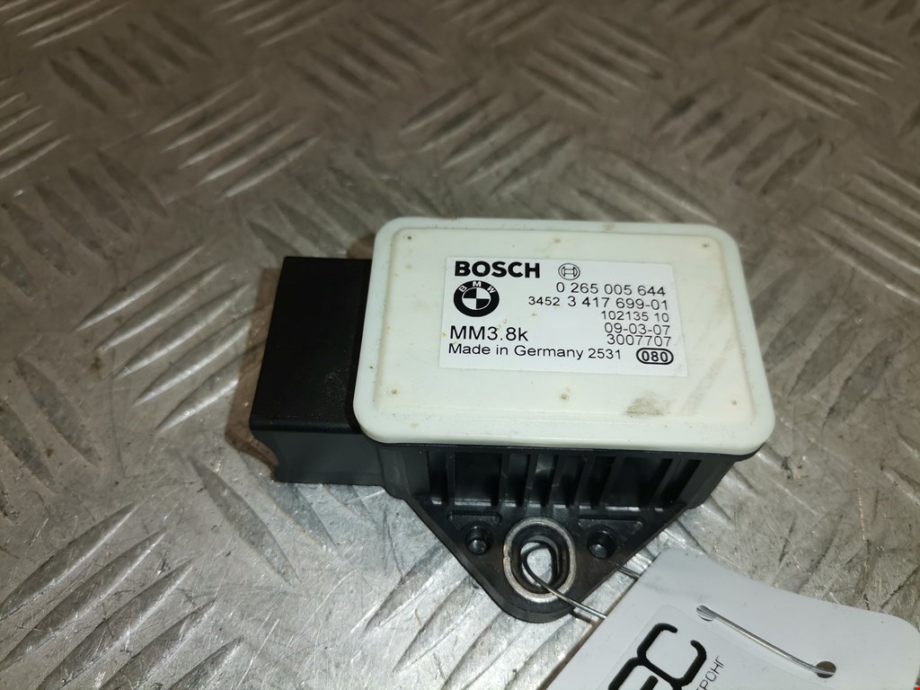 Датчик ускорения (курсовой устойчивости уровня оборотов) BMW X3 (E83) (2003-2010)