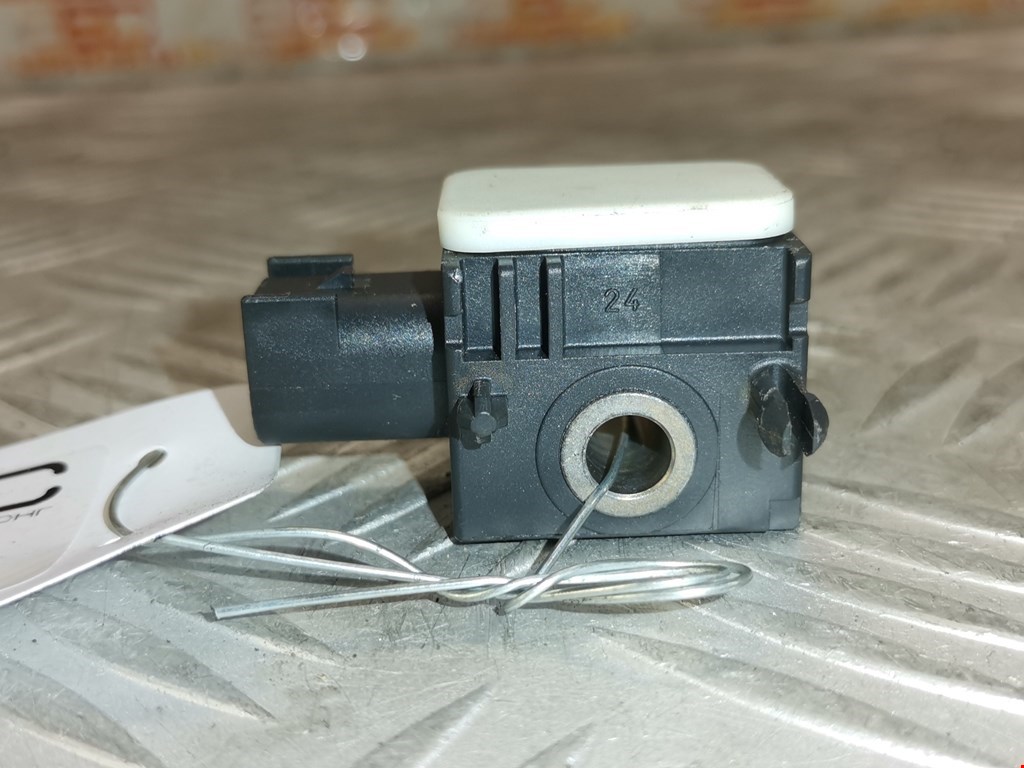 Датчик AIR BAG (подушек безопасности) HYUNDAI Santa Fe CM 2005-2012