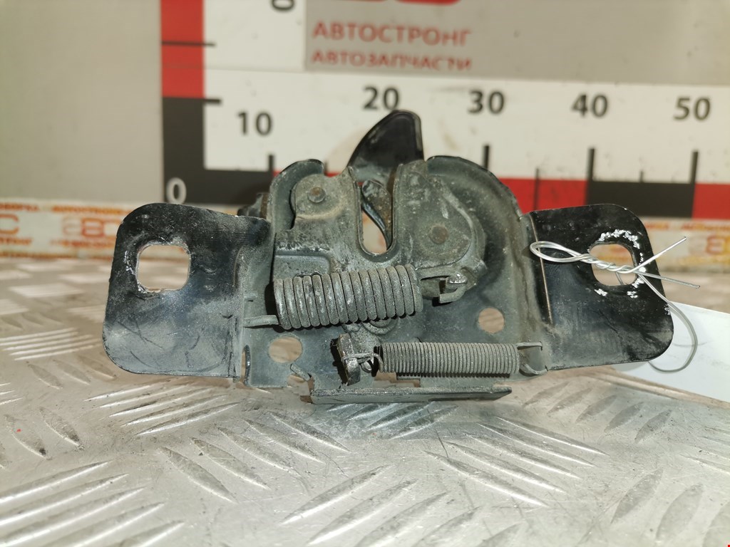 Замок капота DODGE Charger LX 2005-2010