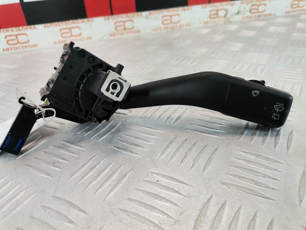 Переключатель стеклоочистителя VOLKSWAGEN Golf V 2003-2009