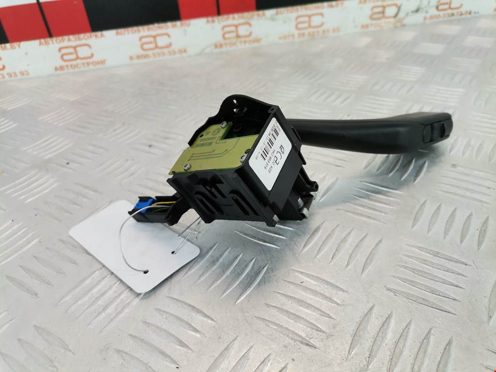 Переключатель стеклоочистителя VOLKSWAGEN Golf V 2003-2009