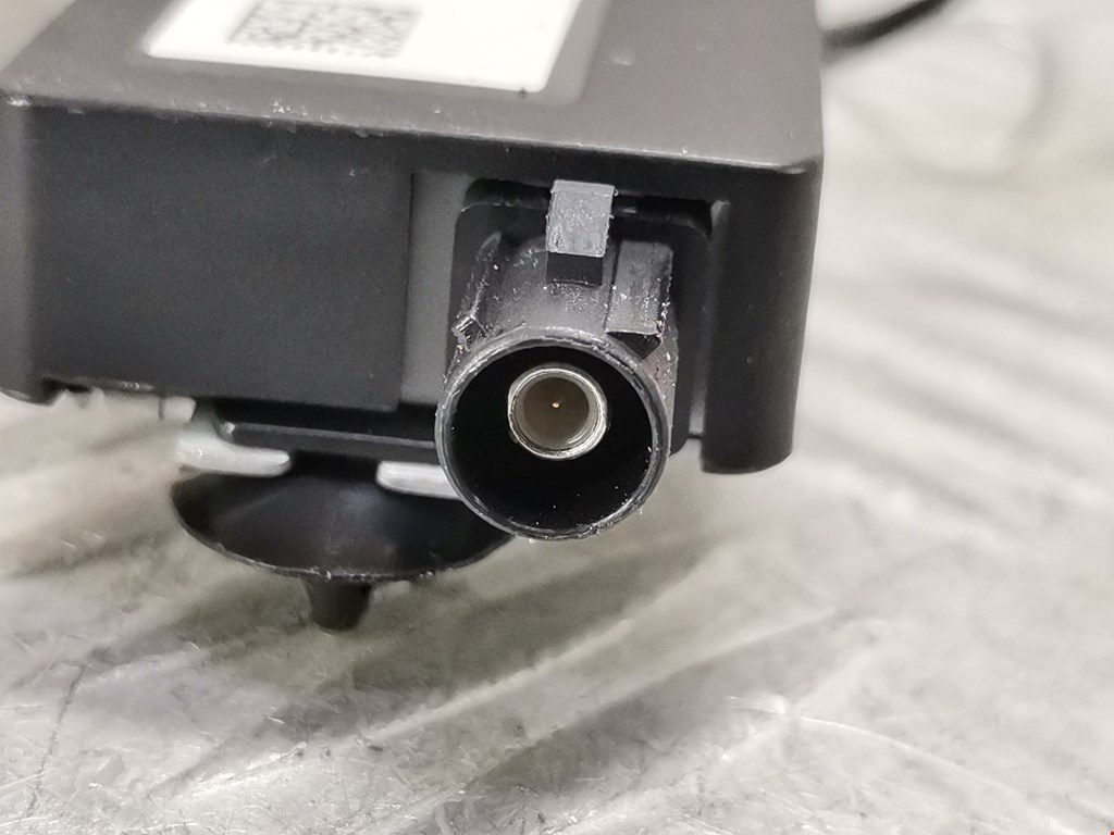 Усилитель антенны CHEVROLET Cruze 2015-н.в.