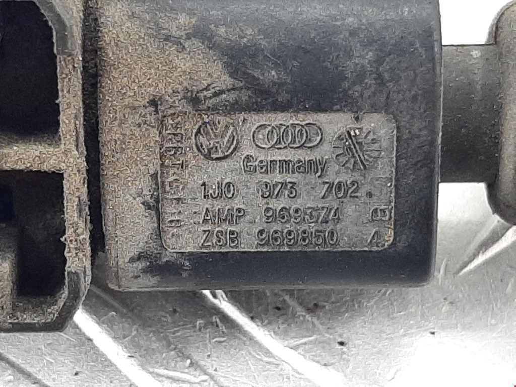 Датчик давления в шинах VOLKSWAGEN Touareg 2002-2010