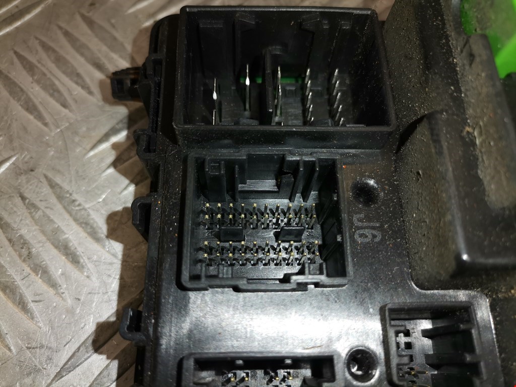 Датчик уровня в бачок омывателя FORD NORTH AMERICA Fusion NORTH AMERICA II 2012-2020