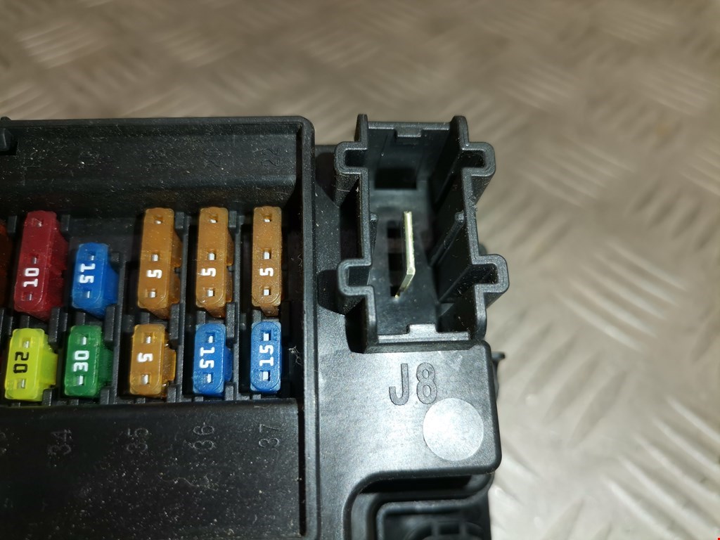 Датчик уровня в бачок омывателя FORD NORTH AMERICA Fusion NORTH AMERICA II 2012-2020