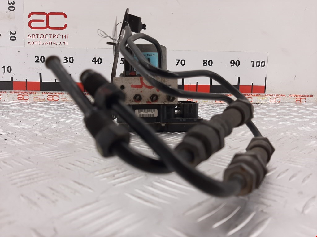 Блок ABS (насос) HYUNDAI Sonata VI YF 2009-2014